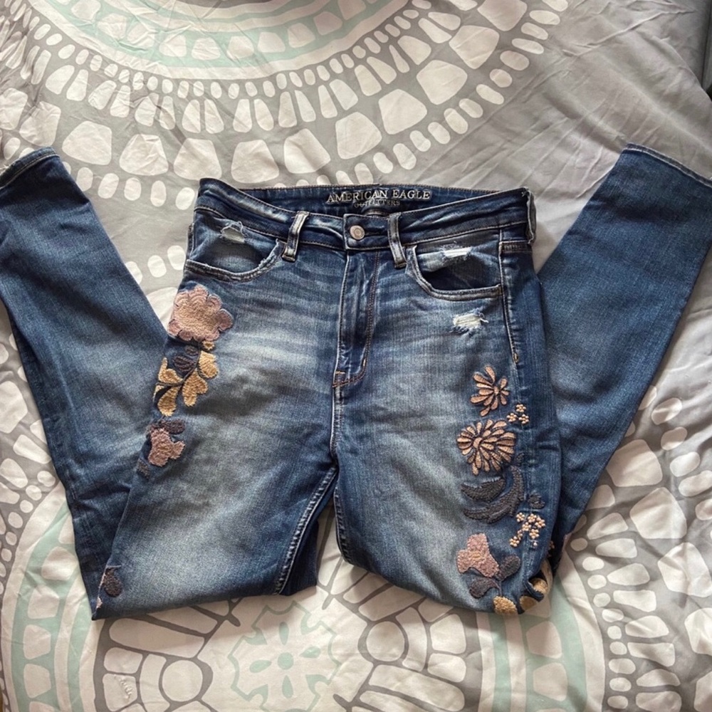 American Eagle embroidered jeans